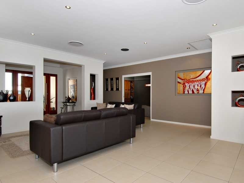 20 Raptor Parade, Banksia Beach QLD 4507