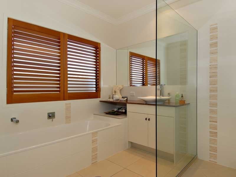 20 Raptor Parade, Banksia Beach QLD 4507