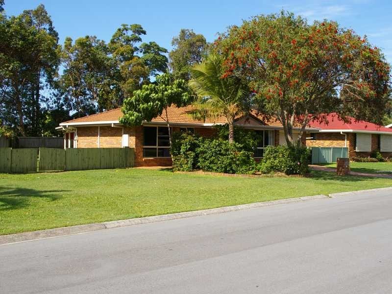 36 Phoenix Avenue, Bongaree QLD 4507