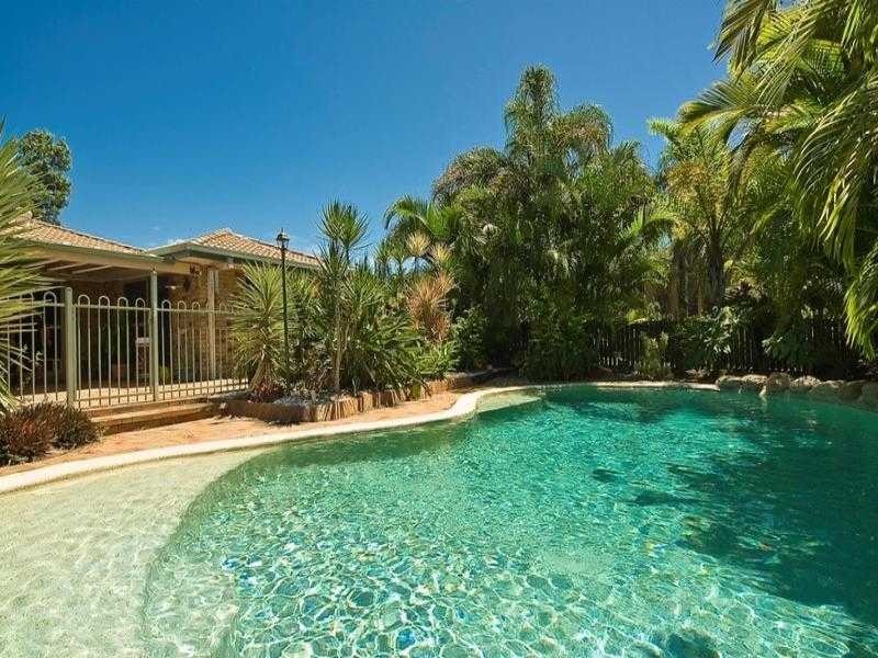 15 Cocos Drive, Ningi QLD 4511