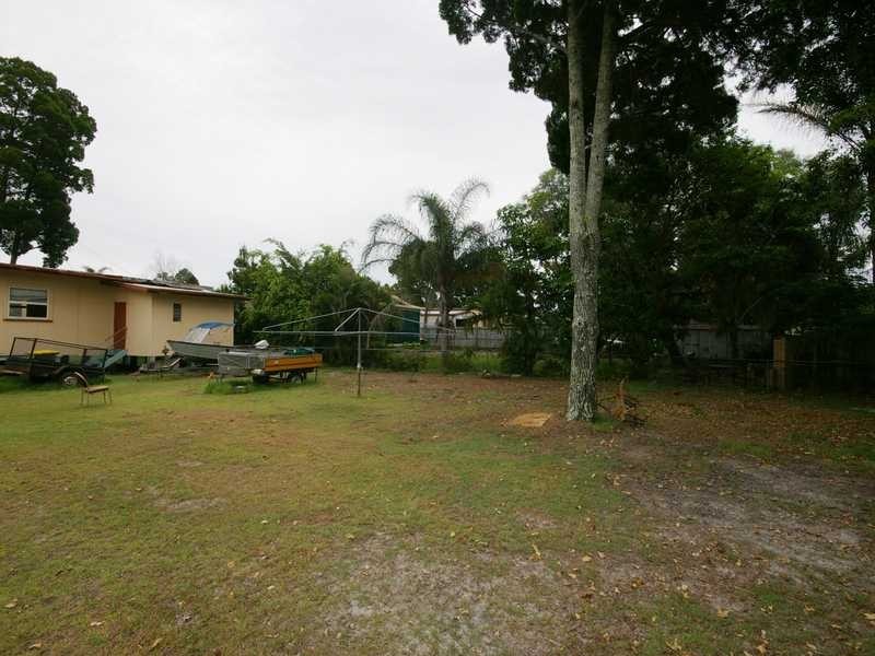 33 Bonham Street, Bongaree QLD 4507