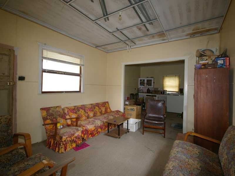 33 Bonham Street, Bongaree QLD 4507