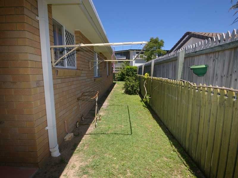 2/24 Foley Street, Bongaree QLD 4507