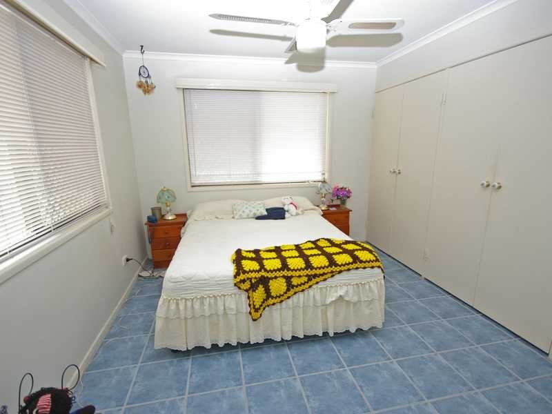 11 Sandpiper Street, Beachmere QLD 4510