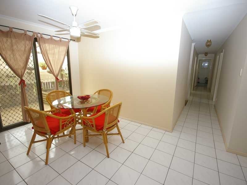 11 Sandpiper Street, Beachmere QLD 4510