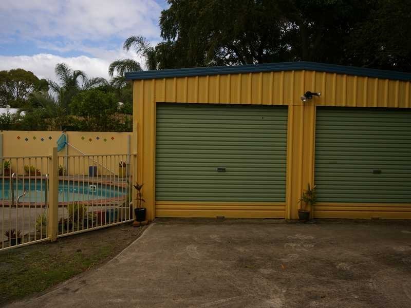 11 Sandpiper Street, Beachmere QLD 4510