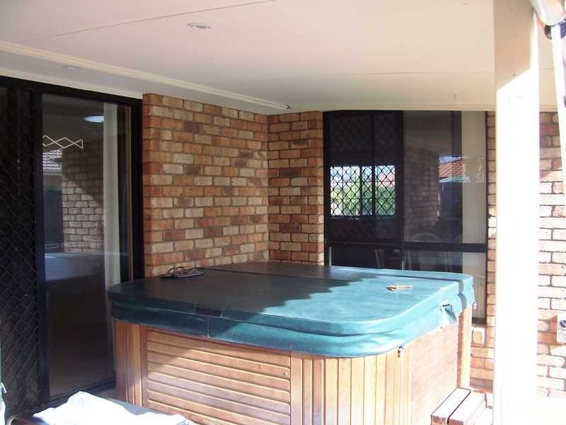 104 Carpenter Way, Sandstone Point QLD 4511