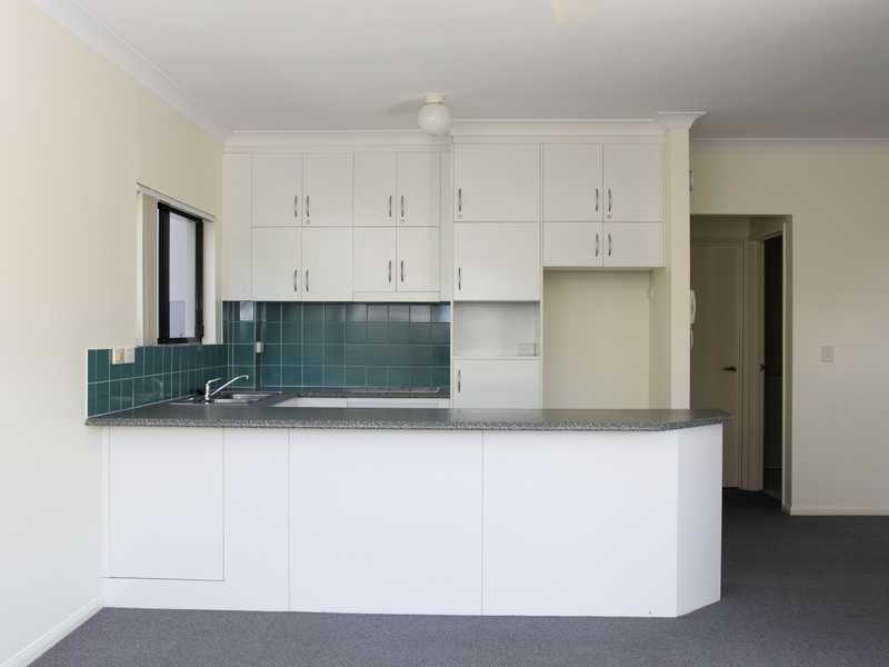 11/27 South Esplanade, Bongaree QLD 4507