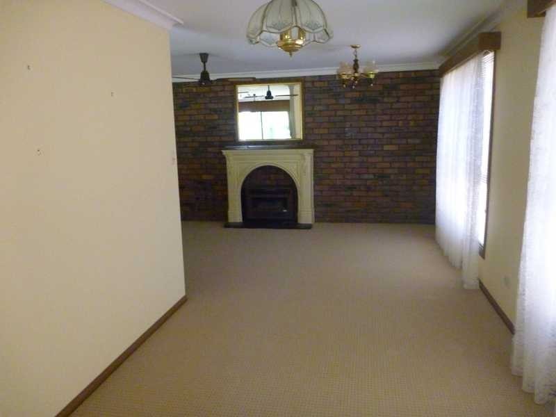 7 Magdalena Place, Banksia Beach QLD 4507