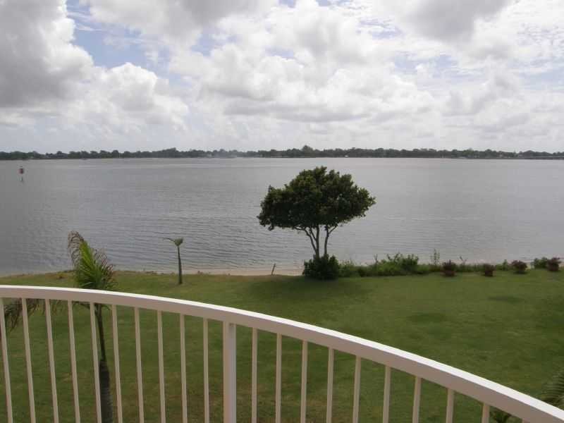 3/18 Spinnaker Drive, Sandstone Point QLD 4511