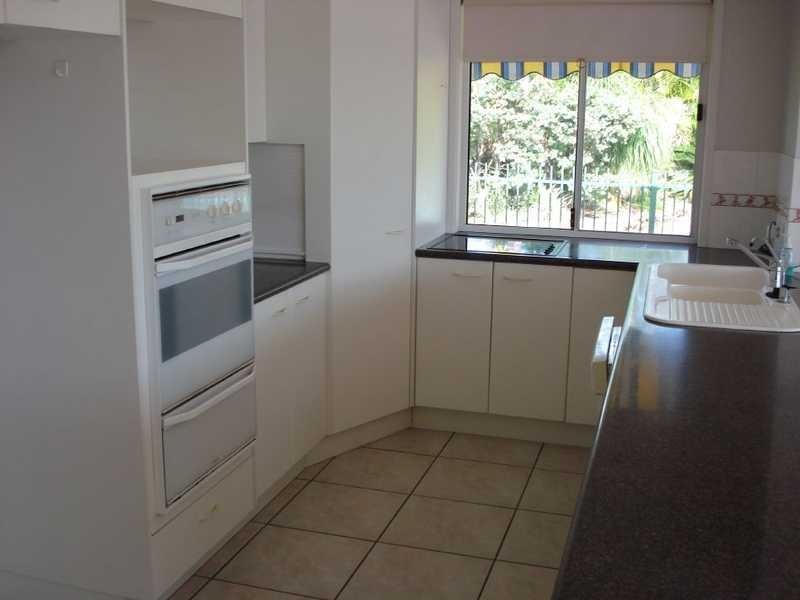 48 Topsail Circuit, Banksia Beach QLD 4507