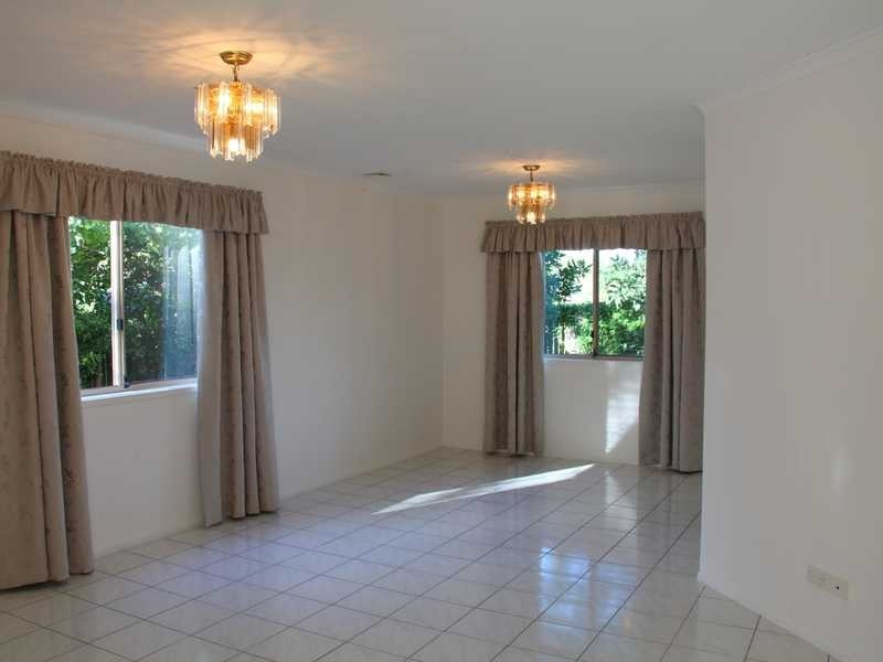 22 Anchor Court, Banksia Beach QLD 4507