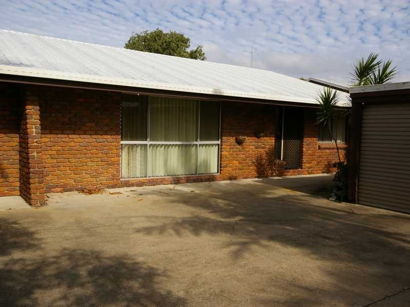 2/16 Frederick, Banksia Beach QLD 4507