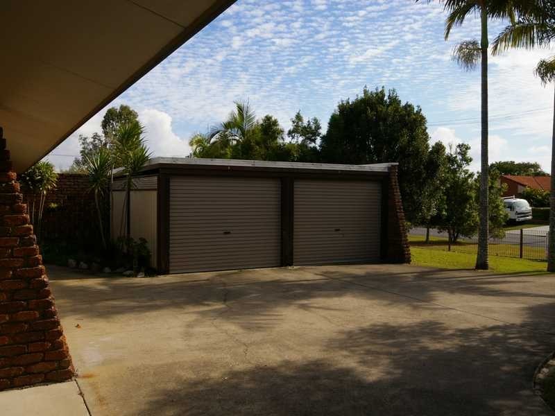 2/16 Frederick, Banksia Beach QLD 4507