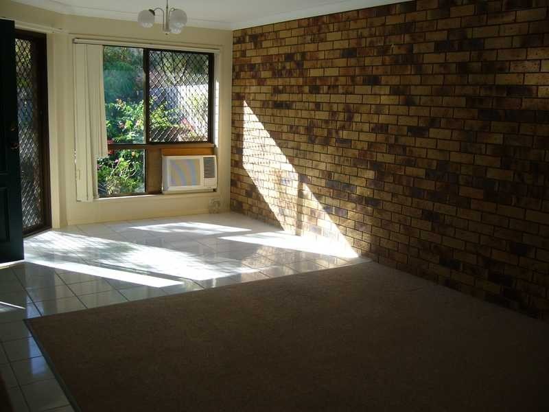 3/7 Sixth Ave, Woorim QLD 4507