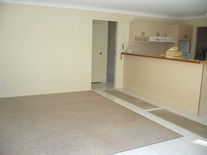 3/7 Sixth Ave, Woorim QLD 4507