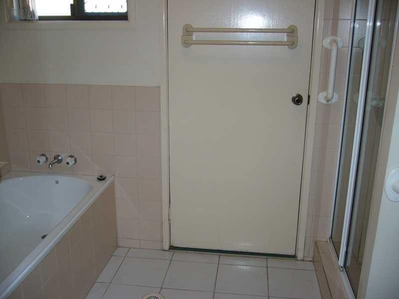 3/7 Sixth Ave, Woorim QLD 4507