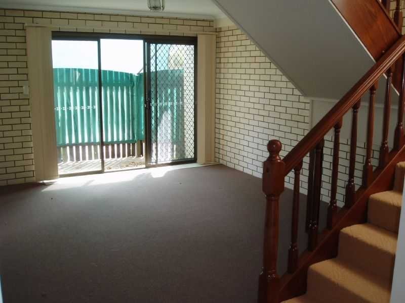 Unit 2/21 Cotterill Avenue, Bongaree QLD 4507