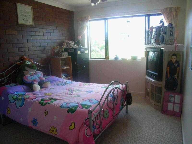 Unit 3/3 Dolphin Drive, Bongaree QLD 4507