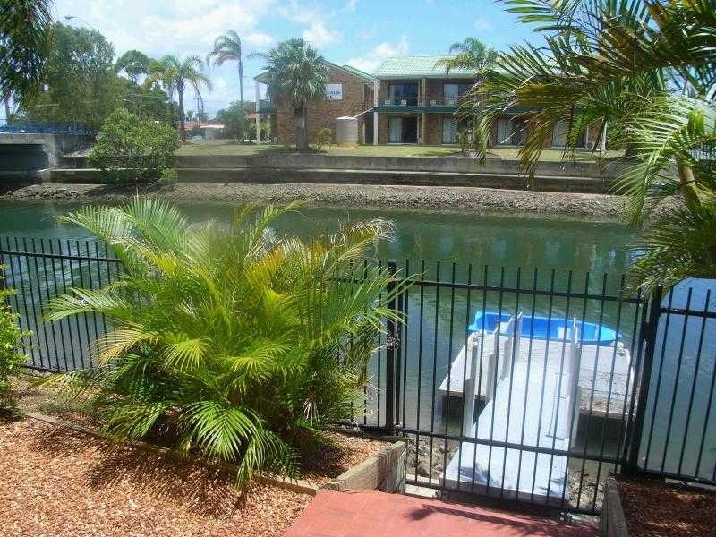 Unit 3/3 Dolphin Drive, Bongaree QLD 4507