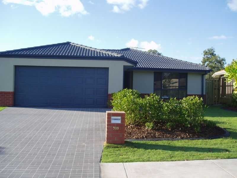 309 Bestman Road, Sandstone Point QLD 4511