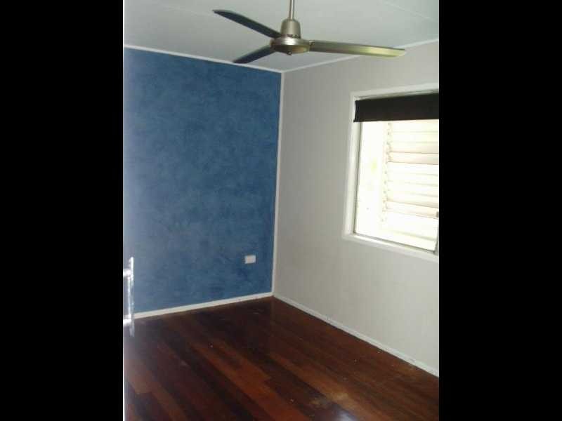 9 Emu Walk, Bongaree QLD 4507