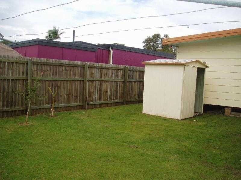 9 Emu Walk, Bongaree QLD 4507