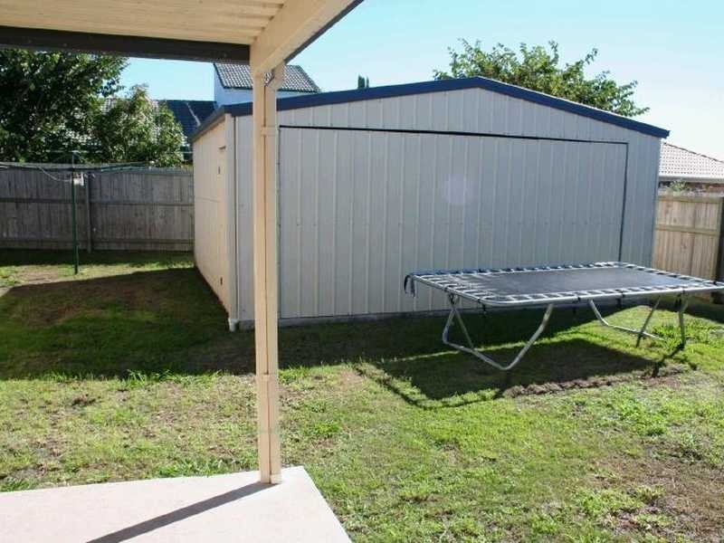 12 Monavale Court, Sandstone Point QLD 4511
