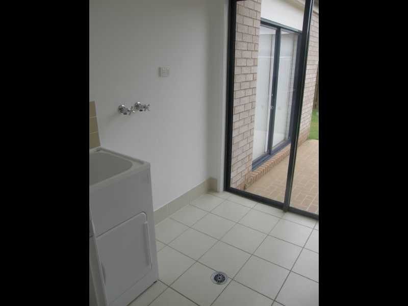 3 Dunwich Court, Sandstone Point QLD 4511