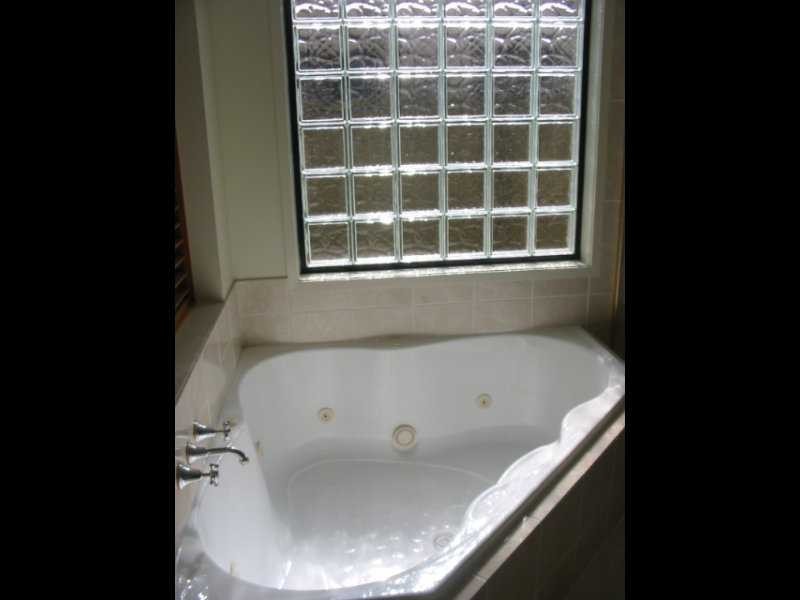 122 Cosmos Ave, Banksia Beach QLD 4507