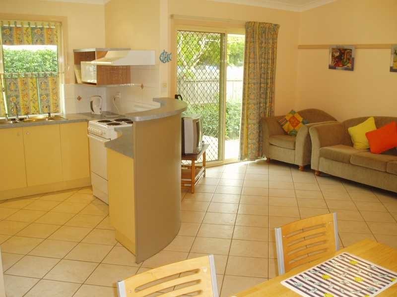 Unit 1/7 Nulu Street, Bongaree QLD 4507