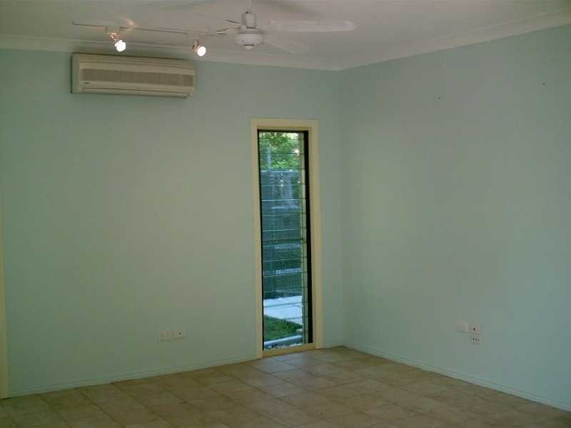Unit 2/7 Nulu Street, Bongaree QLD 4507