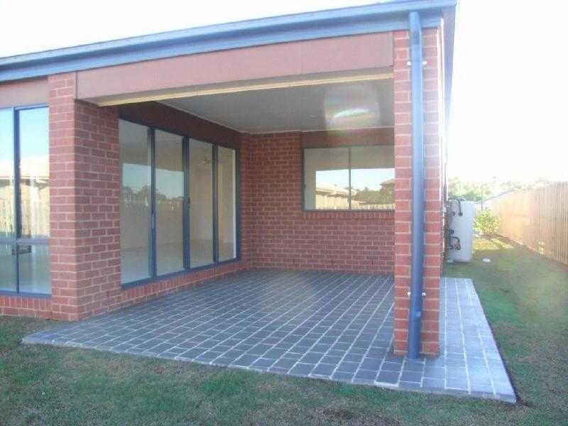 3 Ellis Court, Sandstone Point QLD 4511