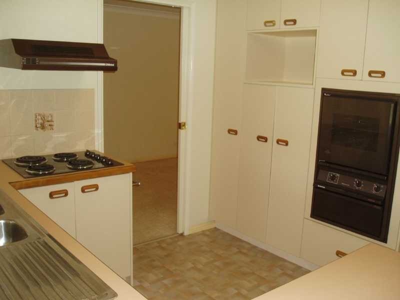 2 Lilac Court, Bongaree QLD 4507