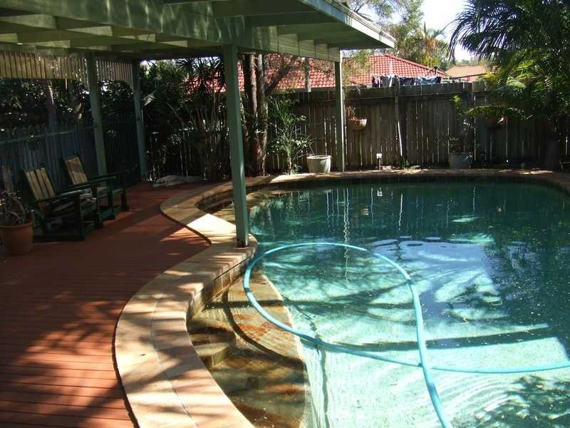 57 Lachlan Crescent, Sandstone Point QLD 4511