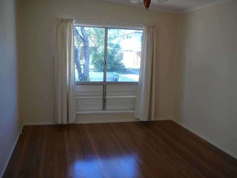 6 Yeenda Ave, Bellara QLD 4507