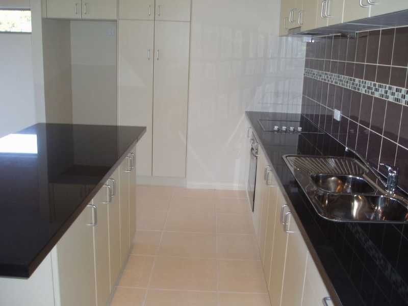 Unit 2/24 Kangaroo Avenue, Bongaree QLD 4507