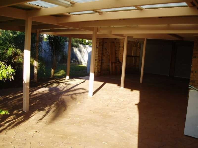 28 Clark Street, Sandstone Point QLD 4511