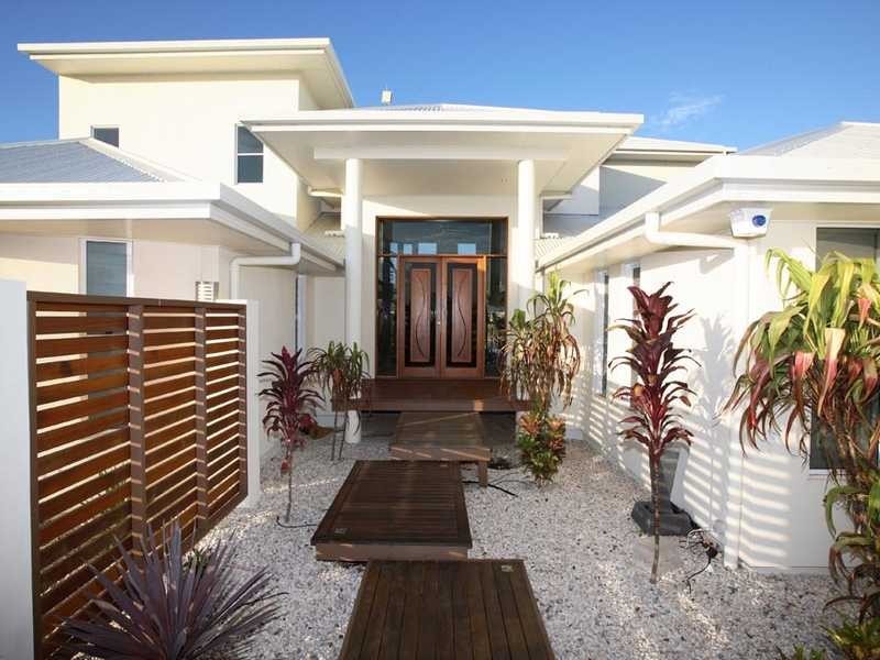 11 Baza Place, Banksia Beach QLD 4507