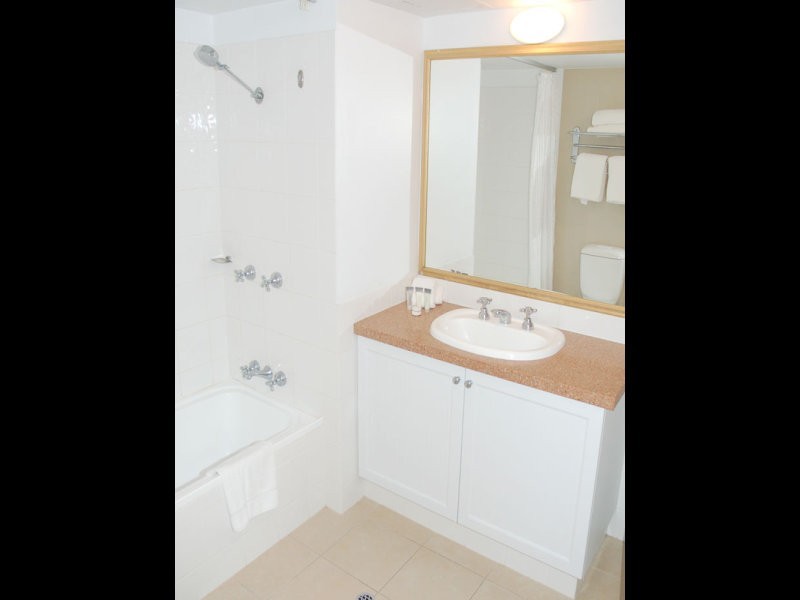 Unit 230/99 Griffith Street, Coolangatta QLD 4225