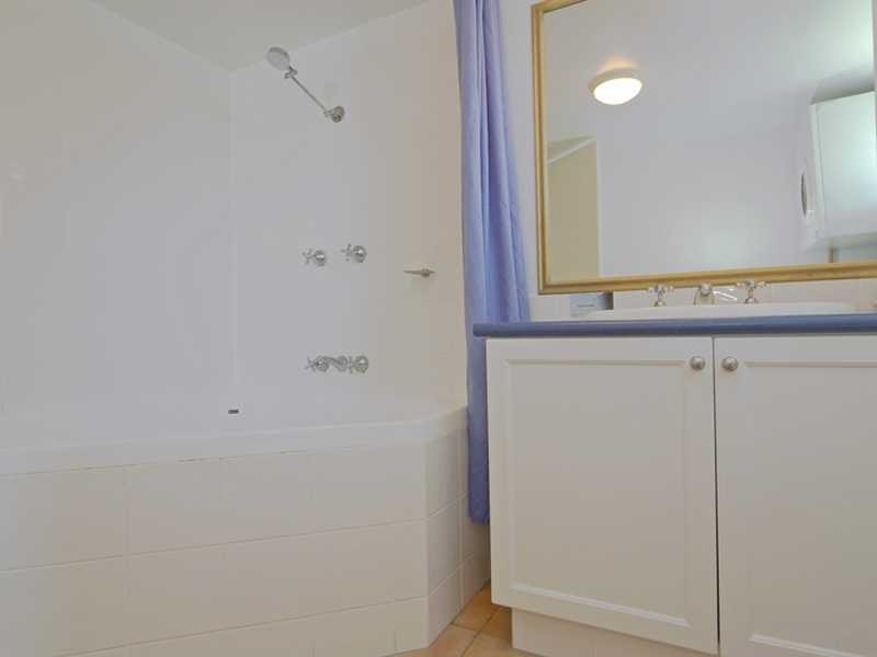 Unit 201-203/99 Griffith Street, Coolangatta QLD 4225