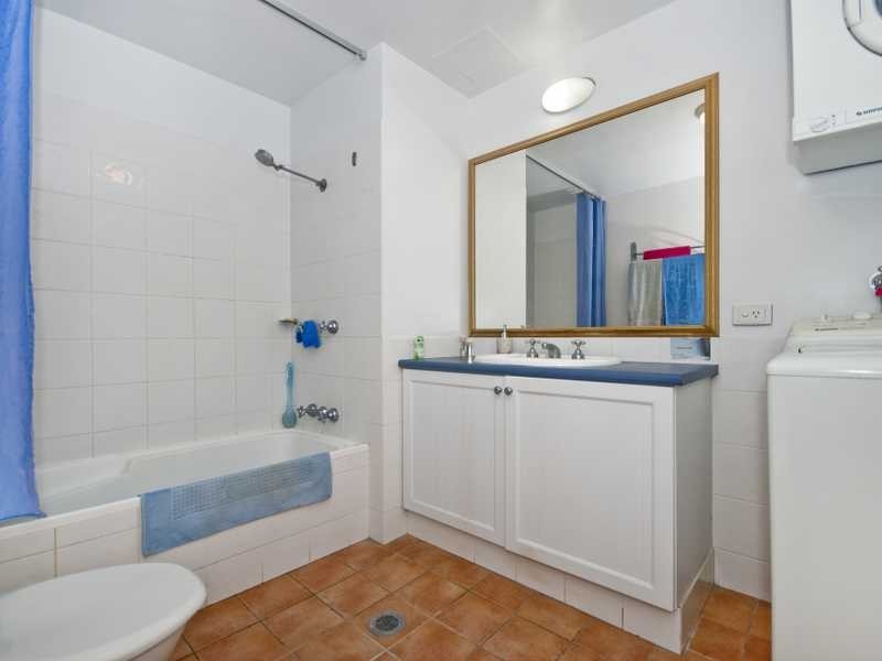 Unit 140/99 Griffith Street, Coolangatta QLD 4225