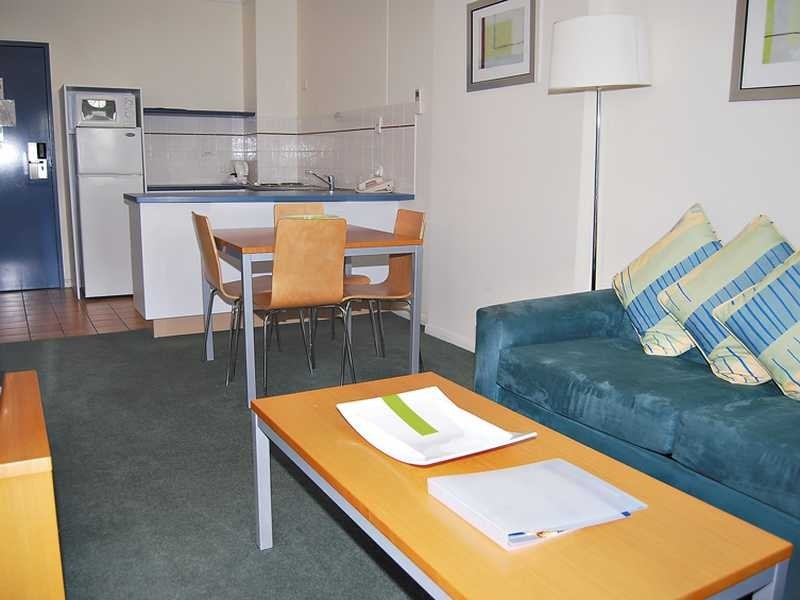 Unit 112/99 Griffith Street, Coolangatta QLD 4225