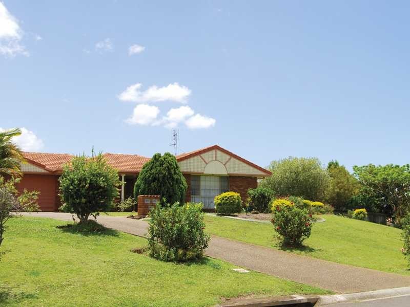 2/3 Inverness Court, Banora Point NSW 2486