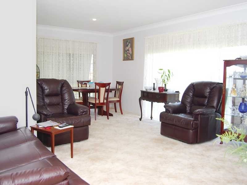 2/3 Inverness Court, Banora Point NSW 2486