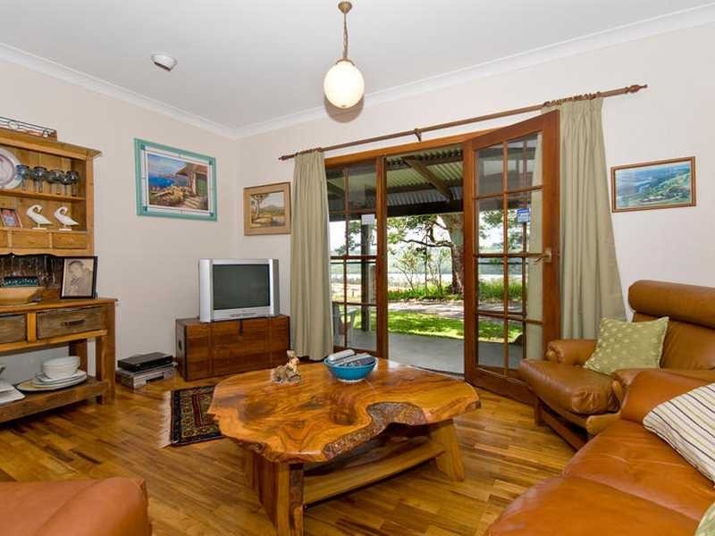 54 Champagne Drive, Tweed Heads South NSW 2486