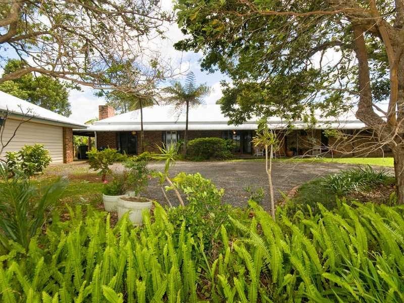 54 Champagne Drive, Tweed Heads South NSW 2486