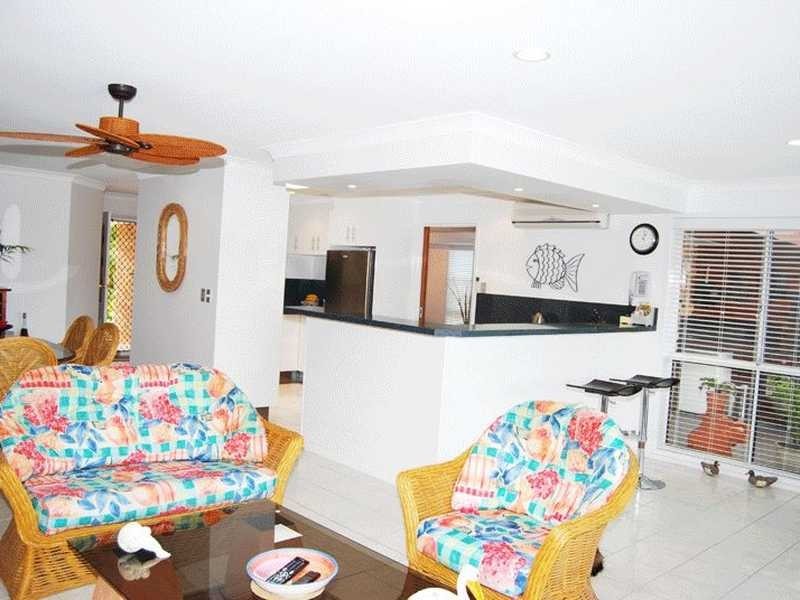 20 Bluewaters Crescent, Tweed Heads NSW 2485