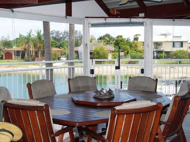 20 Bluewaters Crescent, Tweed Heads NSW 2485