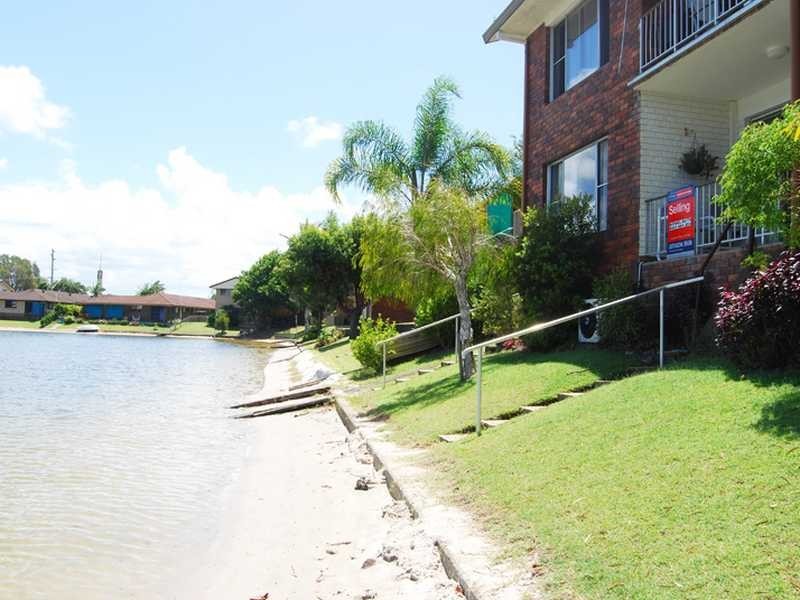 1/10 Mugga Way, Tweed Heads NSW 2485